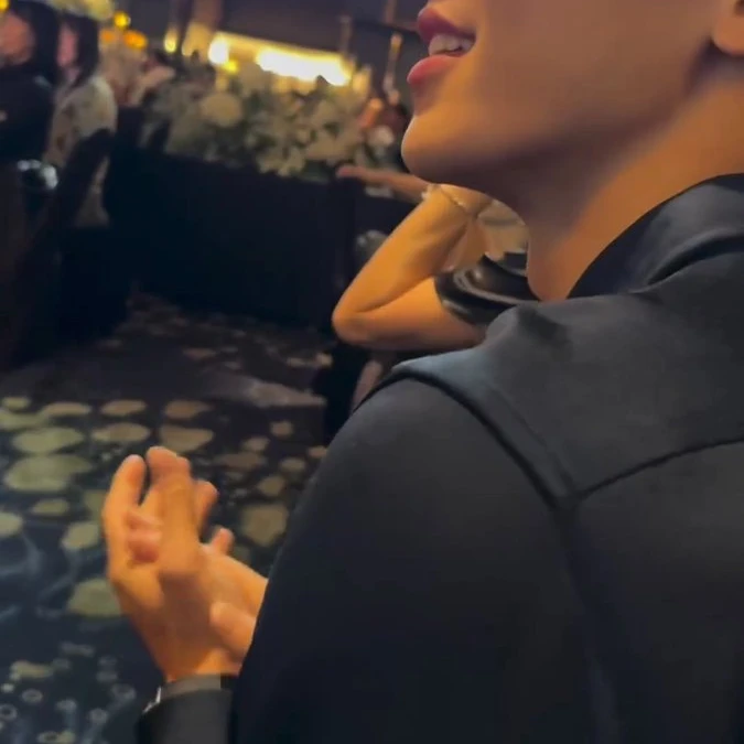 손현우