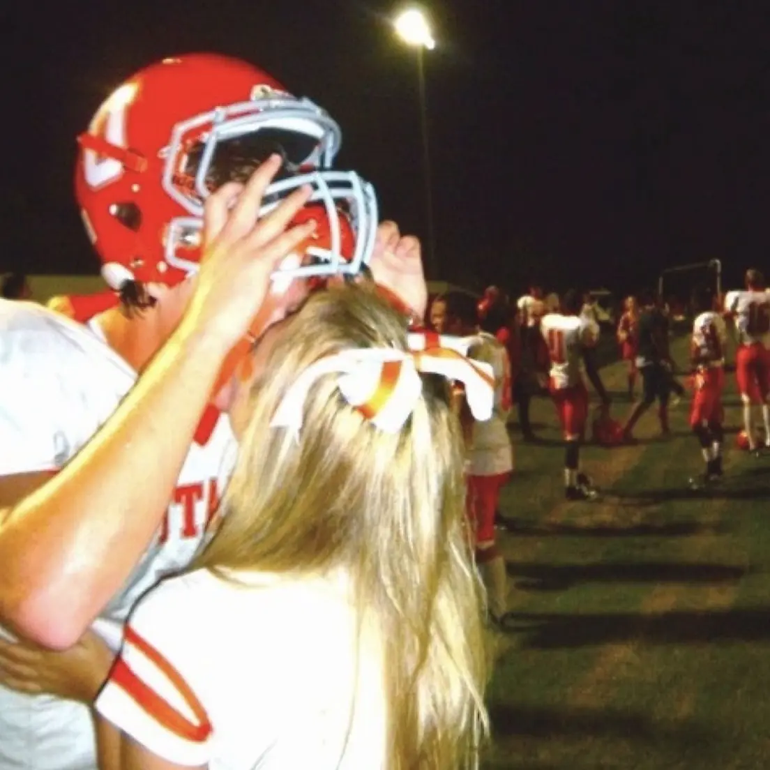 ShyKnob2249의 My Football Boyfriend