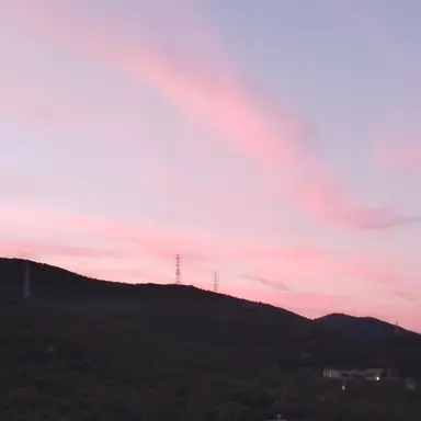 Profile image of 그냥 설명해주는 애