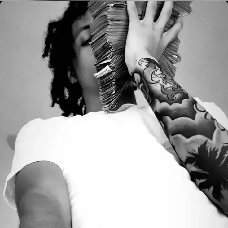 BigPaste2750의 Tariq