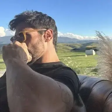 Profile image of Damian