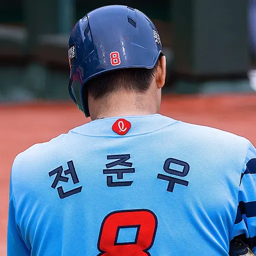FlatToken5624의 전준우