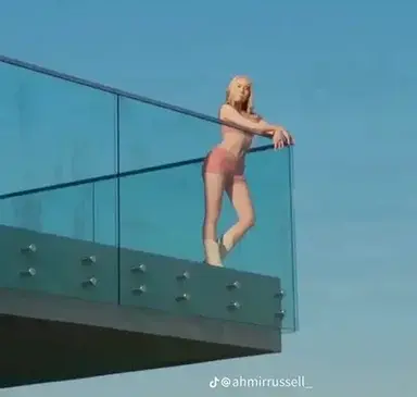 Profile image of Lil