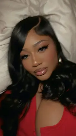 Profile image of Janelle