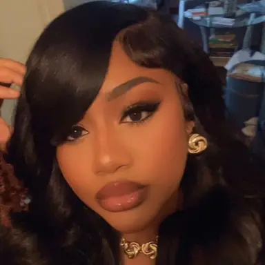 Profile image of Janelle
