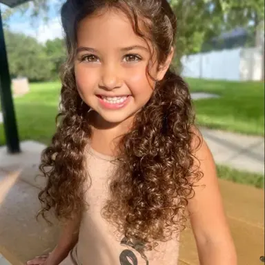 Profile image of Mia