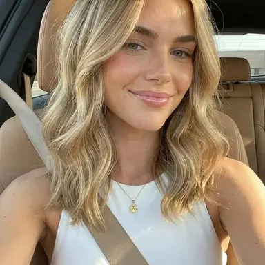 Profile image of Malia