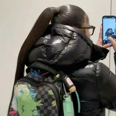 Profile image of Mia