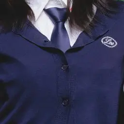 CurvedJoke5698의 이채영