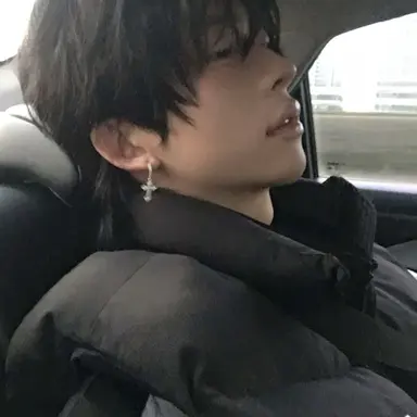 Profile image of Lewis