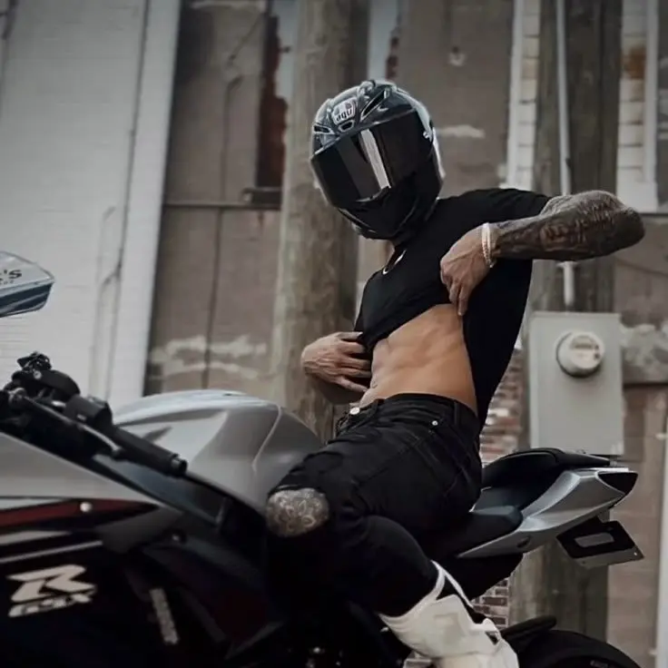 FluidLoris2463의 Biker Crew