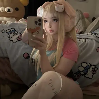 Profile image of Naomi