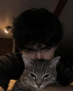 Profile image of Maks