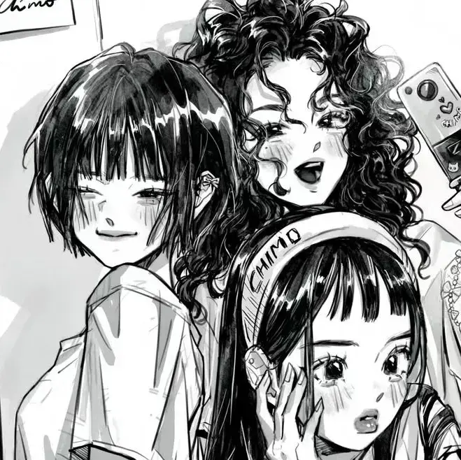 HeftyFly3596의 Your 3 girlfriends