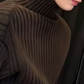 둉민