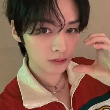 Profile image of Leeknow