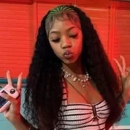 Profile image of Mia