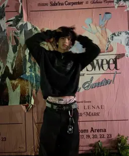 Profile image of Ren