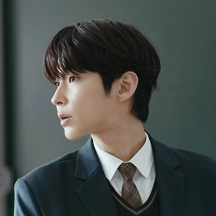 김산하