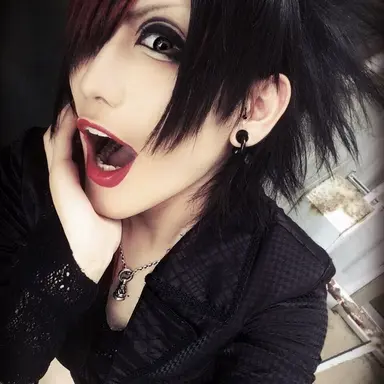 Profile image of Ren