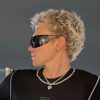 Profile image of Avery