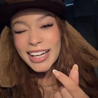 Profile image of Yonna
