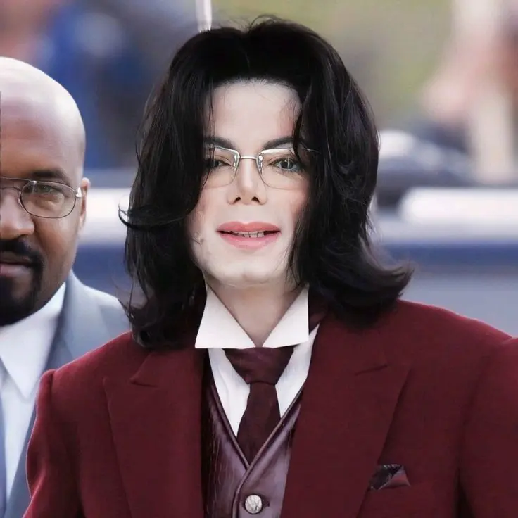 PurelyHoist6126의 Michael Jackson- Arranged 💍