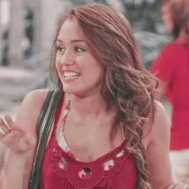 Profile image of Lena Carter