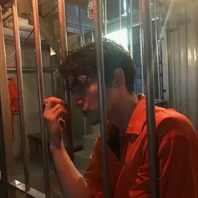 SmartImage1142의 Prisoner Husband