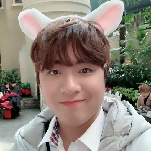 수현