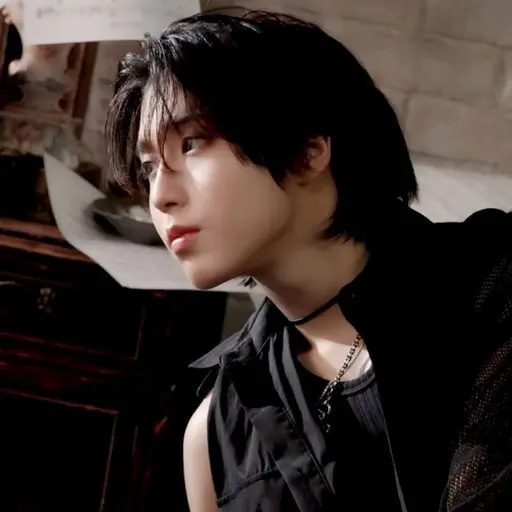 Love_untold의 한지성