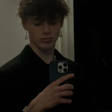 Profile image of Declan Knight