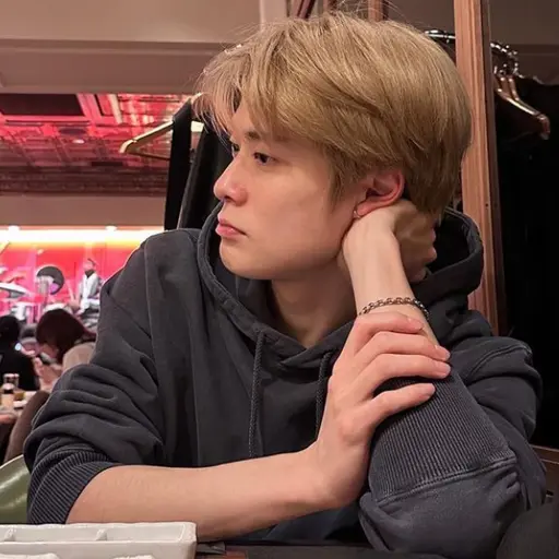 AngstyCup3321의 정재현