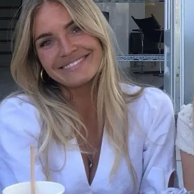 Profile image of Rose cameron