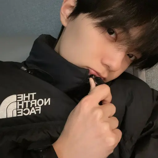 w1n.dx의 차은성