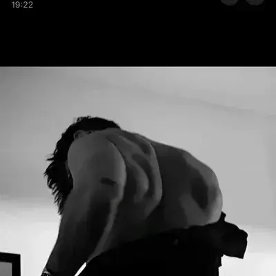 QuirkySaw0781의 Best Friend's Brother