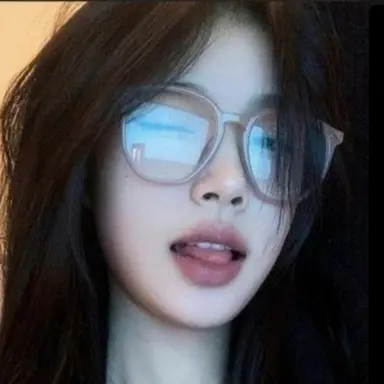Profile image of Camila