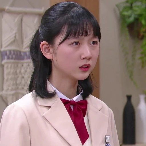 김시은