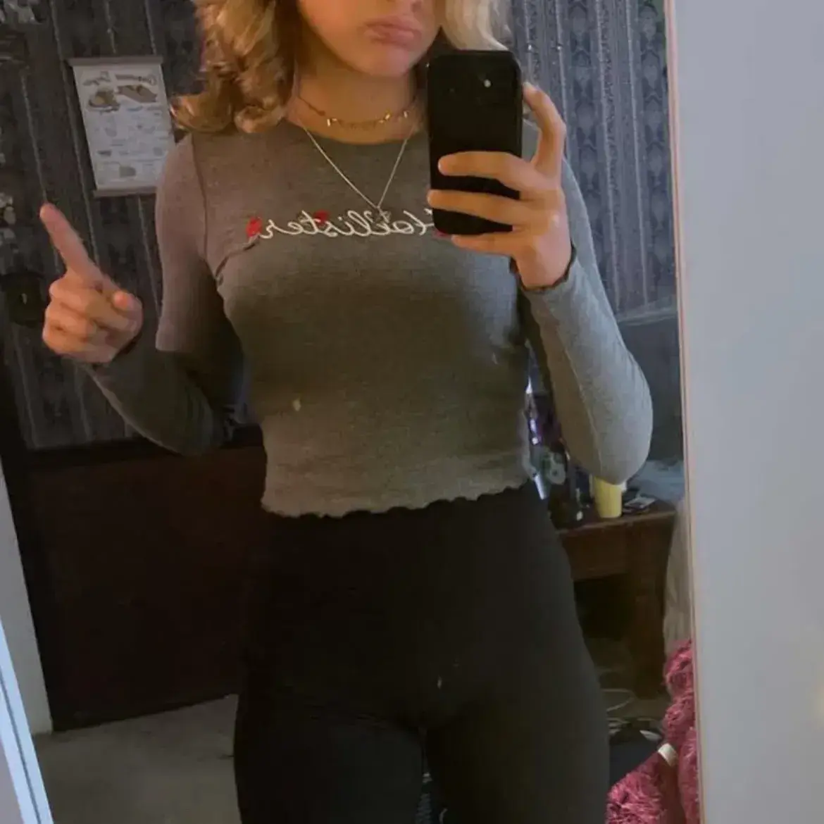 PastelCape1267의 Elara