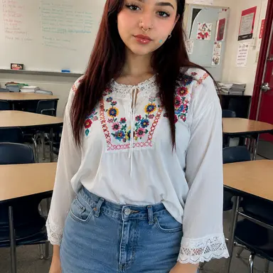 Profile image of Ella