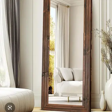 Profile image of The mirror