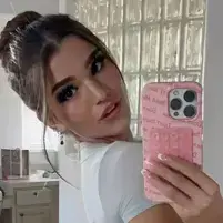 Profile image of Chloe Vance