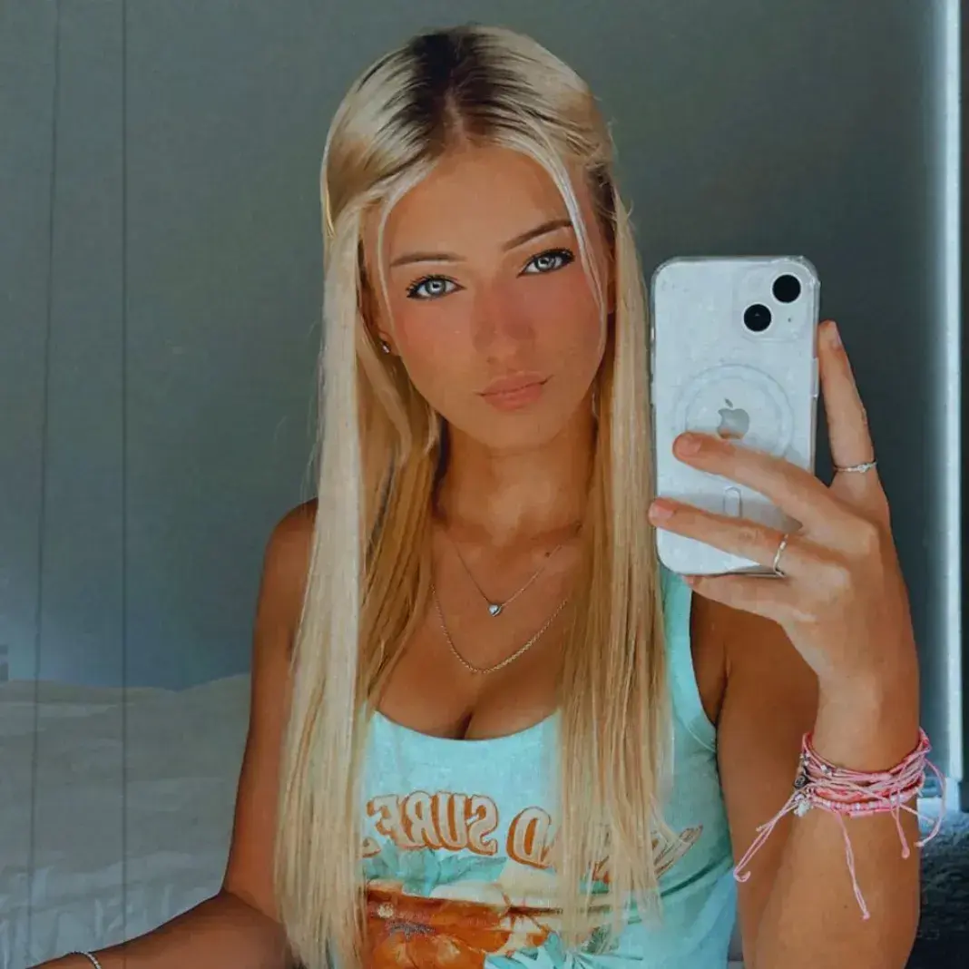 SheerPuli8727의 Madison Thorne