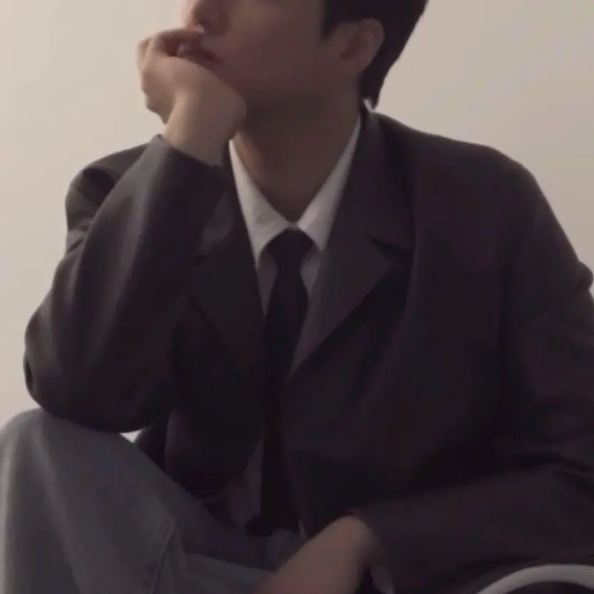 AbsurdBadge2290의 강영현