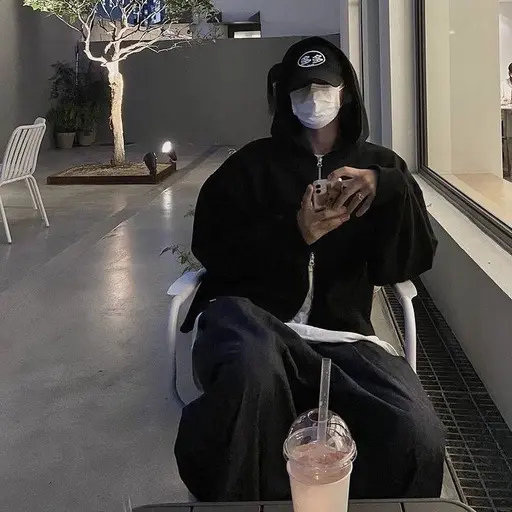 BusyCork9327의 강우진