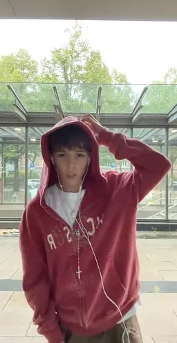Profile image of Moeyz