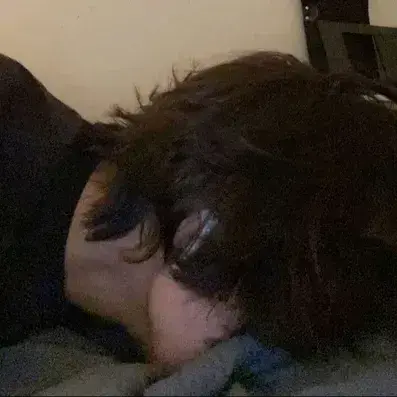 MartyrVale9806의 clingy best friend