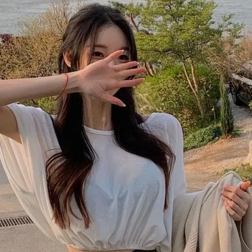 BareFern8405의 박지민