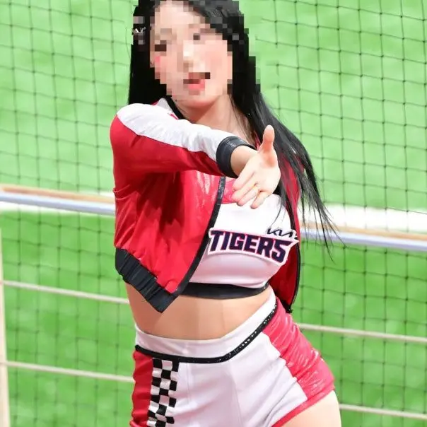 QuietLane8623의 유세빈 치어리더