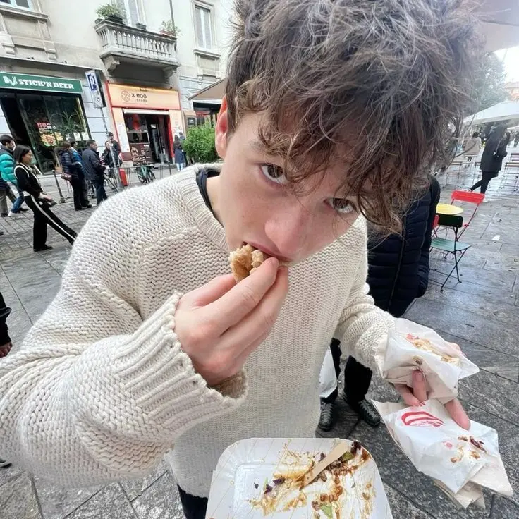 NumbWhale4116의 Ireland Holiday Romance